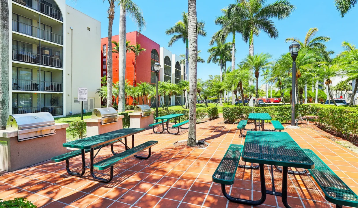 68265418f1a5a0.24021983629