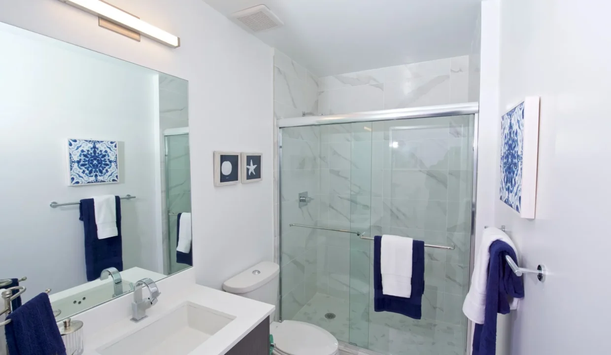 60d5fe01703e32.34578092503